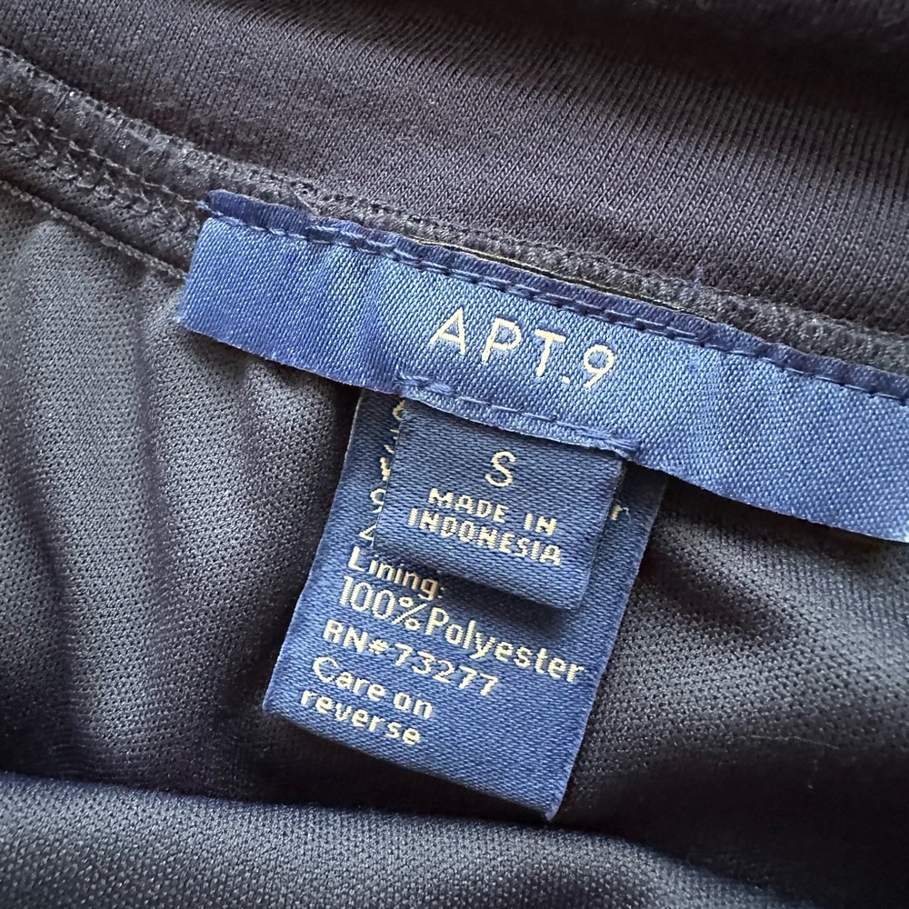 Apt. 9 Asymmetrical Navy Skirt Size Small - Never Worn - Picture 7 of 9